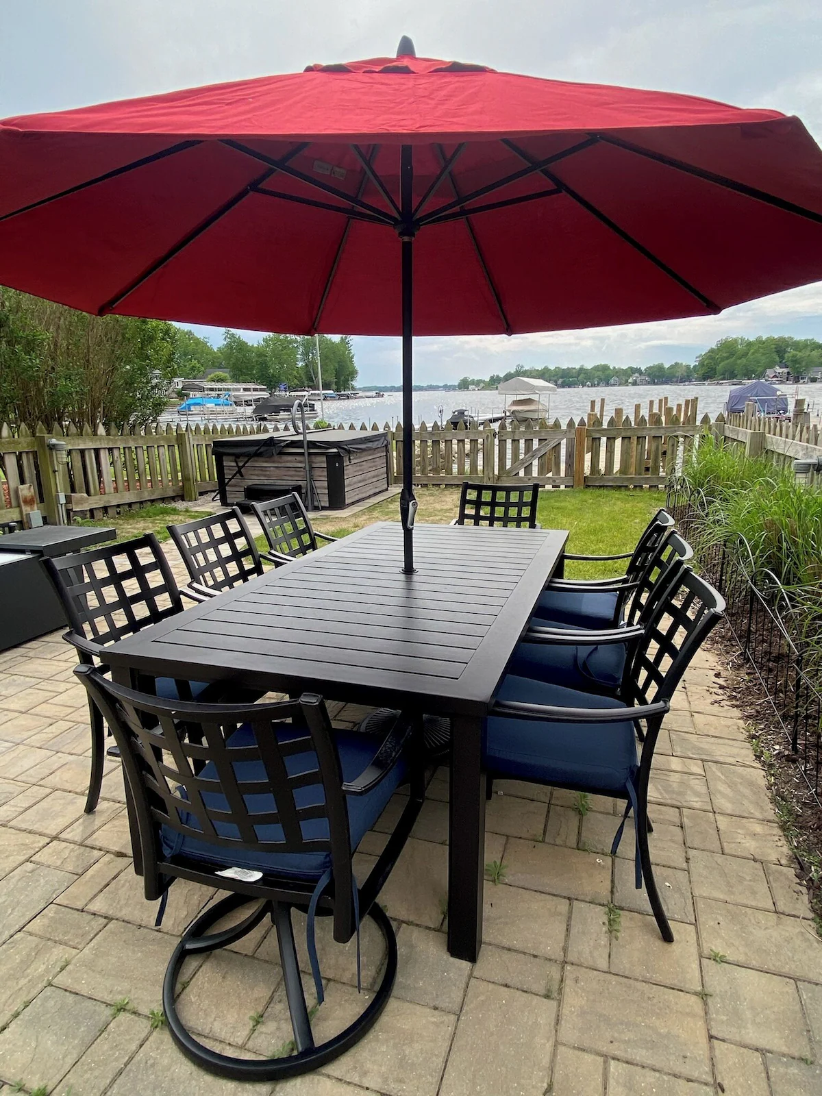 Bayview House outdoor dining table alternate view
